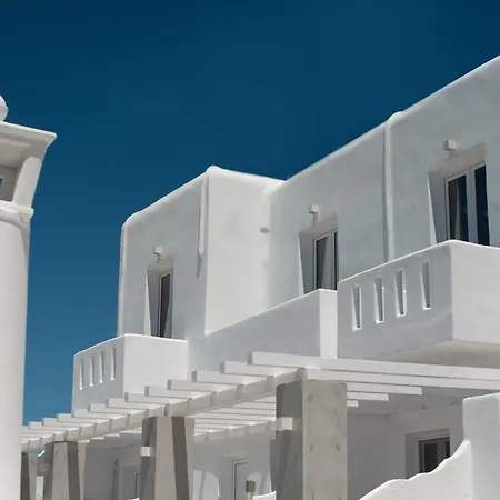 Mykonos Petra Suites&rooms فندق *
