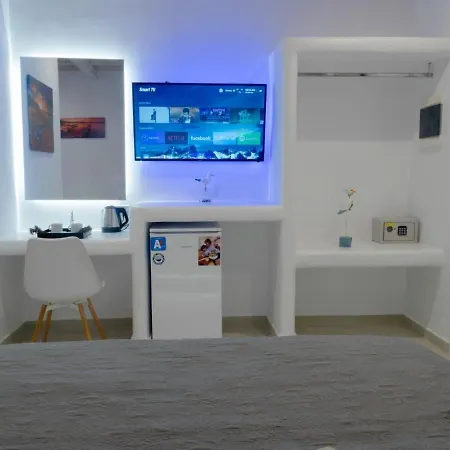 Mykonos Petra Suites&rooms فندق